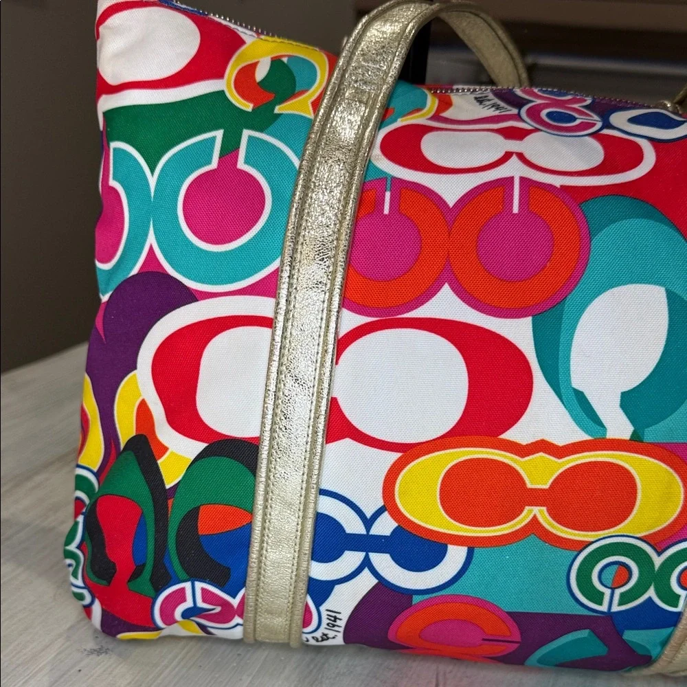 Coach Poppy Graffiti Glam C Multicolor Tote with Gold Handles EUC